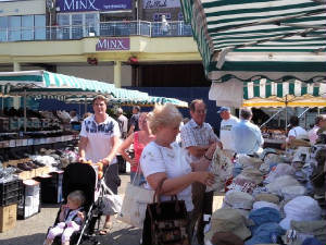 newtonmarketpics006.jpg