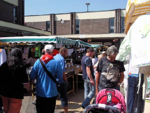 newtonmarketpics009.jpg